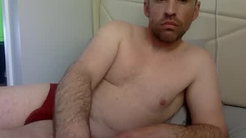 Snapshot of sunrise5555 chatting on 04/27/26, 08:40 sunrise5555 online show from 04/27/26, 08:40