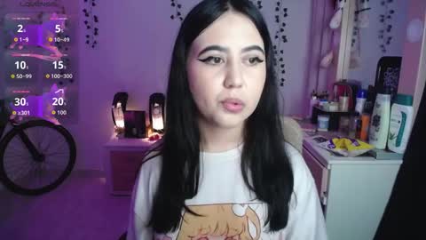 Snapshot of sunset_pienk chatting on 02/18/26, 03:24 Sunset online show from 02/18/26, 03:24