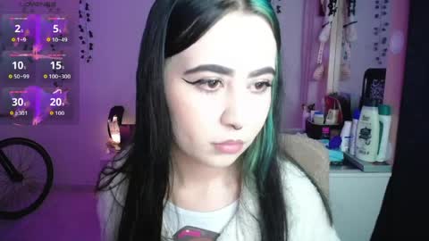 Snapshot of sunset_pienk chatting on 04/02/26, 01:14 Sunset online show from 04/02/26, 01:14