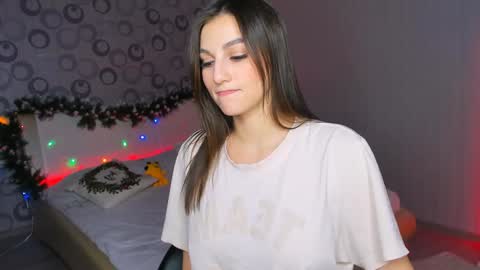 sunsetwithava online show from 12/21/24, 08:10