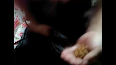 Snapshot of sunshine_38 chatting on 03/09/25, 04:55 sunshine_38 online show from 03/09/25, 04:55