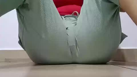 Annie online show from 02/09/26, 08:02