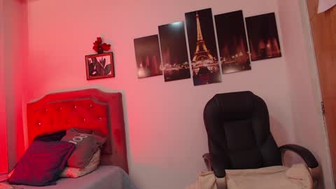 Snapshot of sunshine_gh1 chatting on 02/08/25, 11:12 Sunshine online show from 02/08/25, 11:12