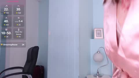 Snapshot of sunshine_gh1 chatting on 10/22/25, 07:46 Sunshine online show from 10/22/25, 07:46