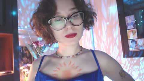 Snapshot of sunshinehella chatting on 02/25/26, 06:17 Hella online show from 02/25/26, 06:17