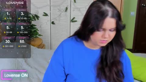 sunyy_bunyy online show from 12/23/25, 09:51