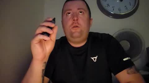 FORMYLOVE online show from 12/14/25, 09:52