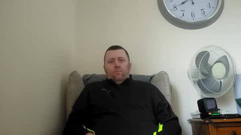 FORMYLOVE online show from 12/21/25, 11:39