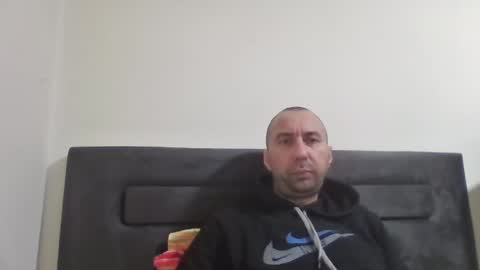 Snapshot of super42835015 chatting on 01/04/25, 05:47 super42835015 online show from 01/04/25, 05:47