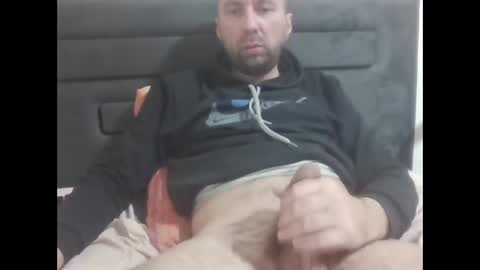 Snapshot of super42835015 chatting on 12/14/25, 06:34 super42835015 online show from 12/14/25, 06:34