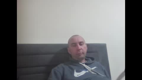 Snapshot of super42835015 chatting on 01/18/26, 06:23 super42835015 online show from 01/18/26, 06:23