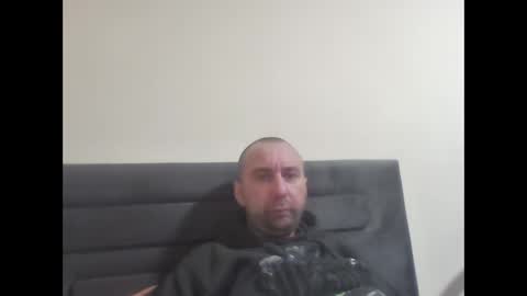 super42835015 online show from 04/03/26, 05:00