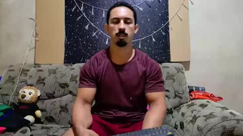 Snapshot of superbigmr chatting on 01/08/26, 03:42 james online show from 01/08/26, 03:42