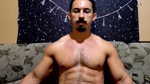 Snapshot of superbigmr chatting on 01/12/26, 03:23 james online show from 01/12/26, 03:23