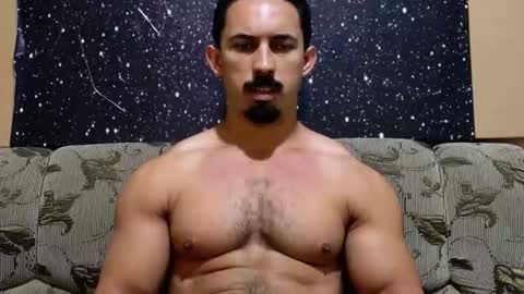 Snapshot of superbigmr chatting on 01/15/26, 04:17 james online show from 01/15/26, 04:17