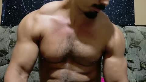 Snapshot of superbigmr chatting on 02/07/26, 06:06 james online show from 02/07/26, 06:06