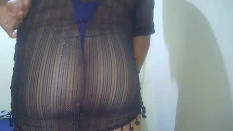 Snapshot of superboy977 chatting on 02/02/26, 04:00 superboy977 online show from 02/02/26, 04:00