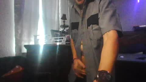 Snapshot of superd512 chatting on 08/04/26, 10:12 Guero Cash online show from 08/04/26, 10:12