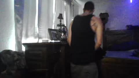 Snapshot of superd512 chatting on 08/05/26, 07:49 Guero Cash online show from 08/05/26, 07:49