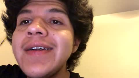 Snapshot of superflysly69 chatting on 02/09/26, 03:21 Sly online show from 02/09/26, 03:21