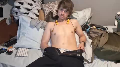 Snapshot of supergamer12656 chatting on 03/13/26, 05:52 supergamer12656 online show from 03/13/26, 05:52