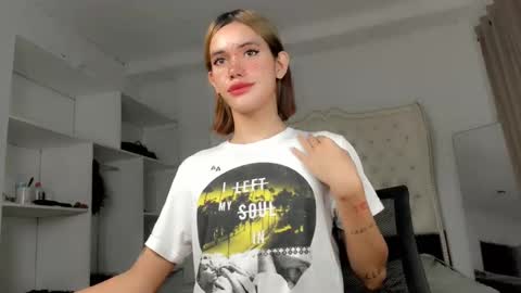 Erica Help me to reach my goal Superhotbabe1 online show from 01/12/25, 09:08