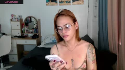Snapshot of superhotvaleria chatting on 07/03/26, 11:00 Im val online show from 07/03/26, 11:00