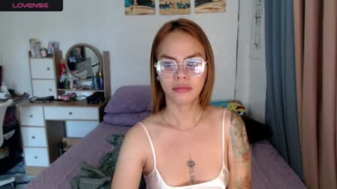 Snapshot of superhotvaleria chatting on 07/07/26, 11:20 Im val online show from 07/07/26, 11:20
