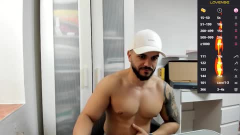 Snapshot of supermanboyxxl chatting on 03/12/26, 08:09 supermanboyxxl online show from 03/12/26, 08:09