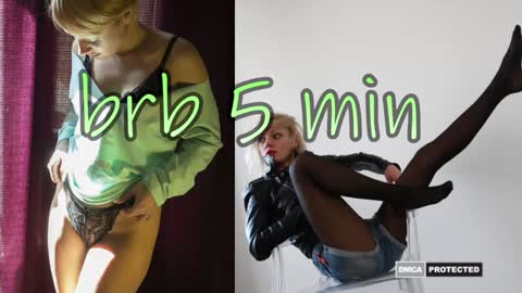 Snapshot of supernatalie chatting on 12/29/24, 11:29 Natalie online show from 12/29/24, 11:29