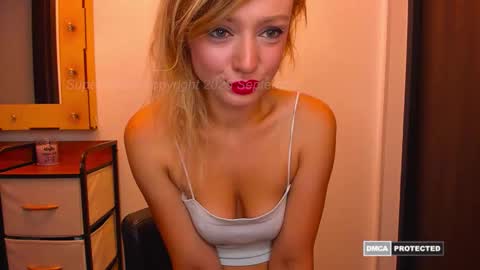 Snapshot of supernatalie chatting on 09/12/25, 09:42 Natalie online show from 09/12/25, 09:42