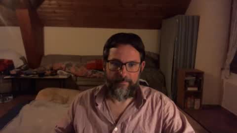 Snapshot of supersquirrel81 chatting on 10/15/25, 07:47 supersquirrel81 online show from 10/15/25, 07:47