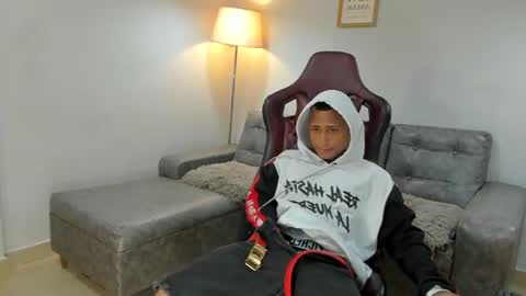Snapshot of supreme_badboy2 chatting on 08/07/26, 01:57 supreme_badboy2 online show from 08/07/26, 01:57