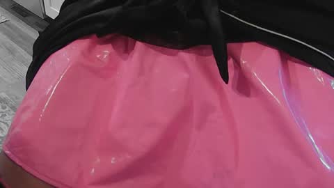 Snapshot of supwitchoo chatting on 10/05/25, 08:40 Supwitchoo online show from 10/05/25, 08:40