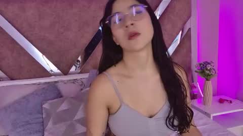 Susann online show from 06/12/26, 11:42