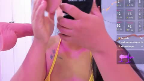 Susan online show from 12/20/25, 11:28