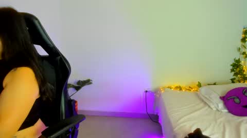 Dani online show from 06/25/26, 05:28