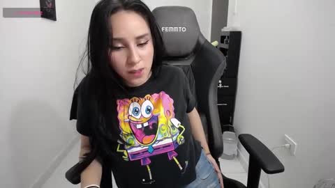 Snapshot of susana254 chatting on 01/07/25, 08:45 susana lopez online show from 01/07/25, 08:45