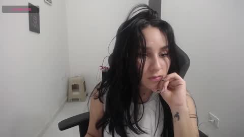 Snapshot of susana254 chatting on 01/11/25, 08:33 susana lopez online show from 01/11/25, 08:33