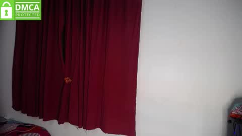 Snapshot of susana254 chatting on 10/15/25, 05:18 susana lopez online show from 10/15/25, 05:18