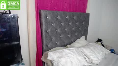 Snapshot of susana254 chatting on 02/25/26, 06:01 susana lopez online show from 02/25/26, 06:01