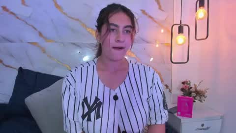 Susana online show from 04/30/26, 07:58