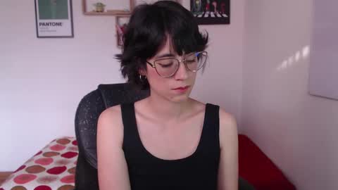 susana_w online show from 12/19/24, 09:28