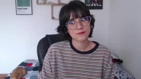 susana_w online show from 02/04/25, 08:59