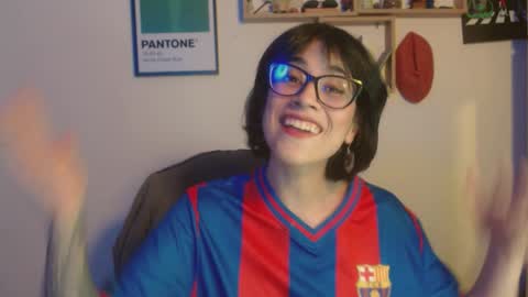 Snapshot of susana_w chatting on 12/21/25, 12:29 susana_w online show from 12/21/25, 12:29