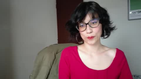 Snapshot of susana_w chatting on 02/16/26, 09:33 susana_w online show from 02/16/26, 09:33