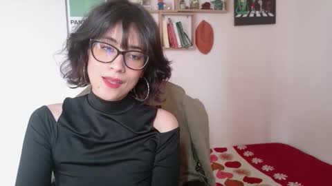 Snapshot of susana_w chatting on 03/27/26, 05:34 susana_w online show from 03/27/26, 05:34