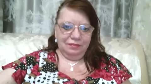 Snapshot of susanaahsun chatting on 02/14/25, 11:53 SusanaAhSun online show from 02/14/25, 11:53