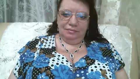 SusanaAhSun online show from 05/18/26, 11:05