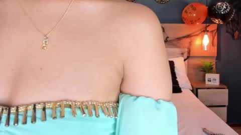 Susan online show from 10/23/25, 06:17